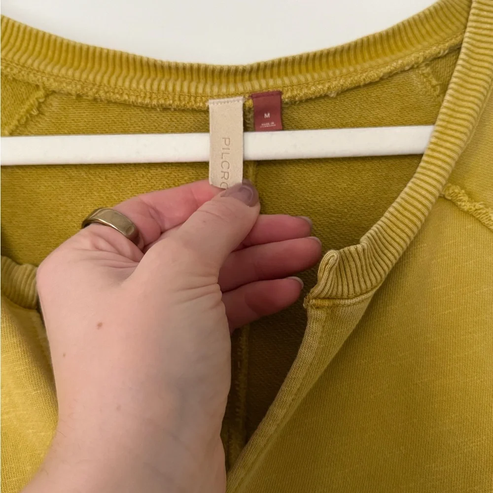 Pilcro Mustard Yellow Women's Sweatshirt - Picture 2 of 3